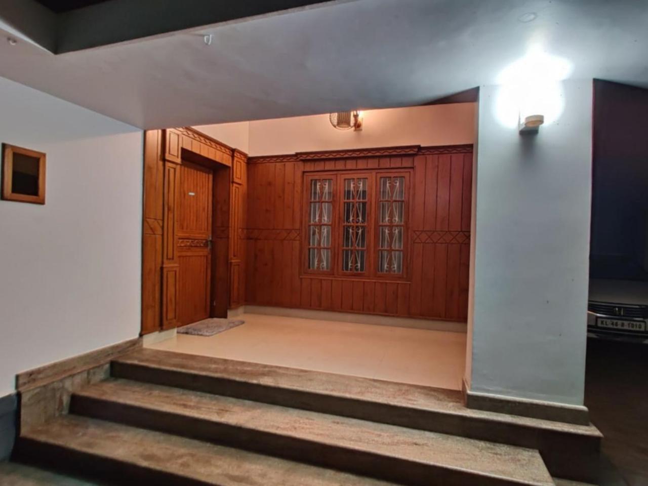 White House Villa Thrissur Exterior photo